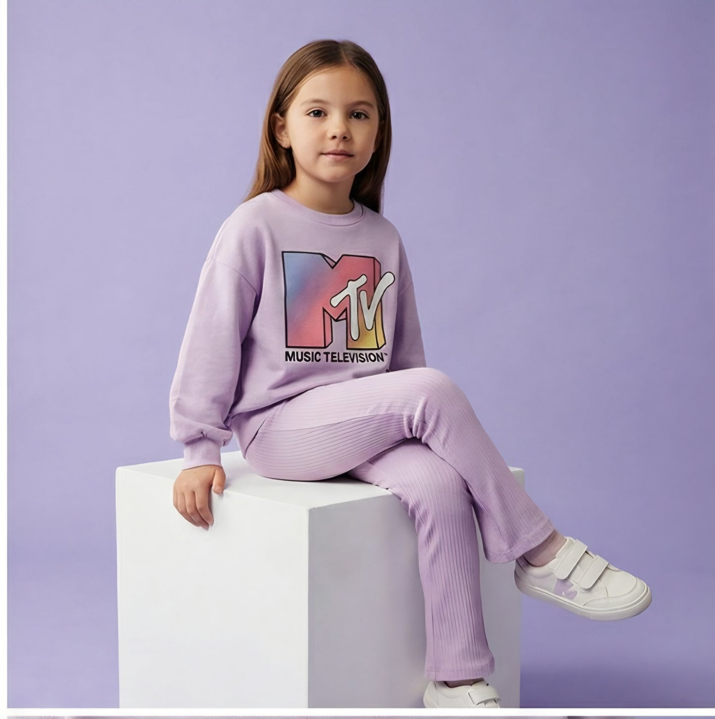 Conjunto niña mtv